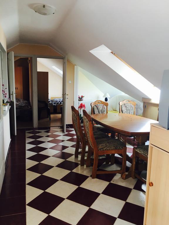 Akacvirag Apartman Lägenhet Siófok Exteriör bild