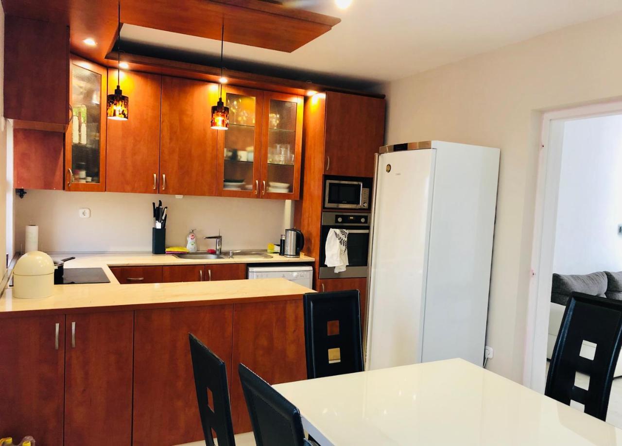 Akacvirag Apartman Lägenhet Siófok Exteriör bild