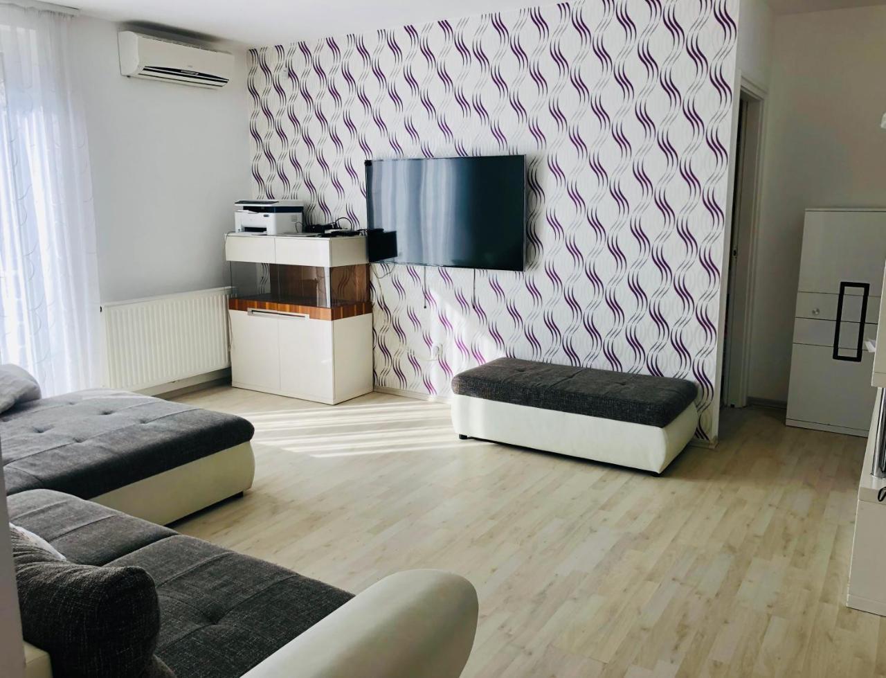 Akacvirag Apartman Lägenhet Siófok Exteriör bild